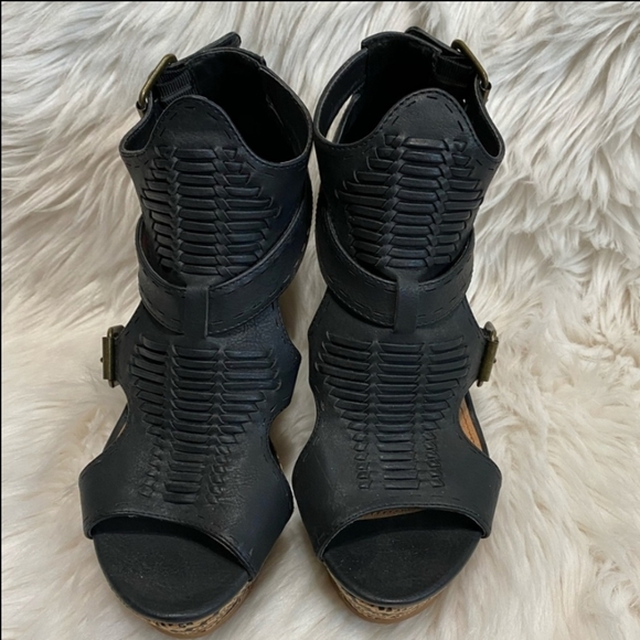 Not Rated Trafalgar Square Peep Toe Espadrille - Picture 2 of 6